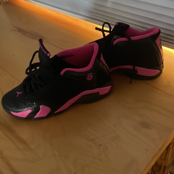 Jordan 14 size 5.5 Black and Pink made in Indonesia - Picture 6 of 7